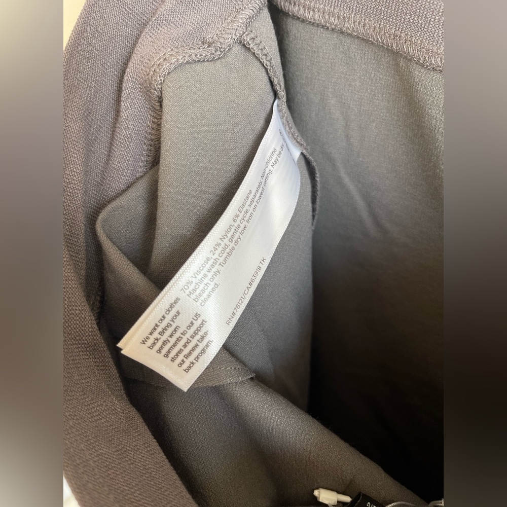 Eileen Fisher Slim Fit, Ankle Length Washable Stretch Crepe Pant in Meteor - Picture 5 of 6